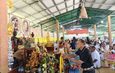 พุทธสานิกชนรวมพลังบุญร่วมถวายเทียนผ้าป่าภัตตาหารเพลในเทศกาลเข้าพรรษาประจำปี 2569 ณสำนักสงฆ์พุทธเมตตาตำบลมะค่าอำเภอกันทรวิชัยจังหวัดมหาสารคาม