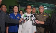 กาญจนบุรี : กรมสนับสนุนบริการสุขภาพ (สบส.) มีคำสั่งปิดศูนย์พักพิงดูแลผู้สูงอายุหรือผู้มีภาวะพึ่งพิงแห่งหนึ่งในพื้นที่อำเภอท่าม่วง จังหวัดกาญจนบุรี เนื่องจากตรวจสอบพบการกระทำความผิดหลายประการ ซึ่งเข้าข่ายเป็นกรณีที่สามารถดำเนินการปิดสถานประกอบการตามมาตรา 28 และเป็นการกระทำที่กระทบต่อศีลธรรมอันดีของประชาชน นั้น