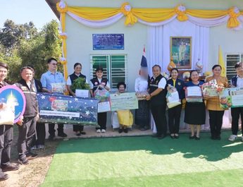 สกลนคร ส่งมอบ “บ้านตุ้มโฮม ปันสุข” 2 หลัง ช่วยกลุ่มเปราะบาง อ.อากาศอำนวย