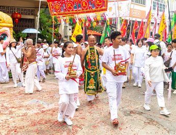 ททท.พังงา เชิญร่วมงานประเพณีถือศีลกินผัก จังหวัดพังงา ประจำปี 2569 สัมผัสเส้นทาง “9 อ๊าม 9 ศรัทธา 9 เมนูเด็ด”