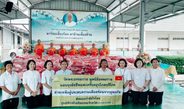 ปทุมธานี ส่งต่อธารน้ำใจ วัดพระธรรมกายมอบถุงยังชีพ 500 ชุด ช่วยผู้ประสบภัยน้ำท่วมนครสวรรค์