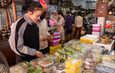 ลพบุรี คึกคักบรรยากาศ “กินเจ แบบไม่จำเจ” อาหารเจปรุงสุก ที่สีสันน่ารับประทานราคาประหยัดในยุคน้ำมันแพง