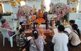 ปทุมธานี 2 สาวแห่แก้บนแม่ตะเคียนทอง สาวเจ้าของสวนต้นไม้ธุรกิจปัง ออเดอร์ทะลักเกือบล้าน สาวรังสิตขอพรครั้งแรกรับโชคก้อนโต