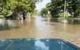 กาญจนบุรี : ฝนตก 3 ชั่วโมง ท่วมทั้งเมือง ระดับน้ำบางจุดเกิน 1 เมตร ผู้ว่าฯ พร้อมรอง แยกลงพื้นที่บัญชาการ 24 ชั่วโมง สถานการณ์เข้าสู่ภาวะปกติ ร้านค้าเริ่มเปิดได้บอกเกิดอะไรขึ้นไม่เคยเจอเปิดมา 40 ปี