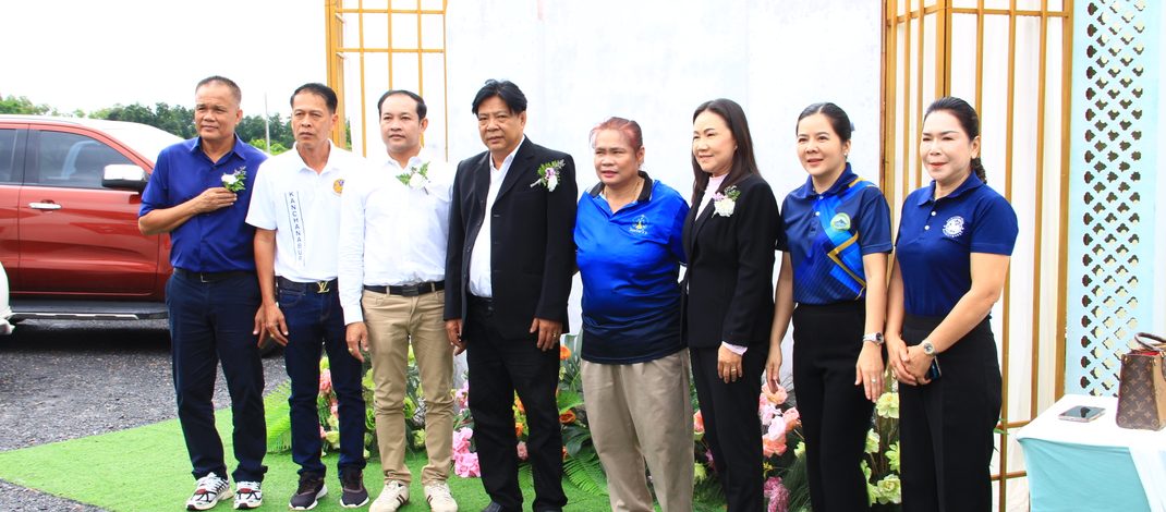 กาญจนบุรี : ทำด้วยหัวใจรัก แลนด์มาร์คจุดเช็คอินแห่งใหม่ ใกล้ตัวเมืองกาญจน์!! สองสามีภรรยาชาวเหนือ ทิ้งเมืองเหนือมาประกอบธุรกิจเมืองกาญจน์ บอกทุนน้อยแต่ทำด้วยใจรัก ไม่ต้องไปแอ่วเมืองเหนือ มาเมืองกาญจน์ใกล้กว่าเยอะ