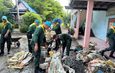 ลพบุรี ทหารรบพิเศษ ไม่ทิ้งประชาชน นำจิตอาสา ผนึกกำลังฟื้นฟูสถานศึกษา หลังน้ำลด