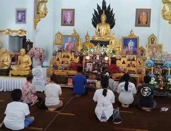 ปทุมธานี ไม่เหมือนใคร! ไอสครีมแก้บนแม่ตะเคียนทองหลังขายหมดถังใน 3 ชม. ฝากชุดไทยแก้บนแทนหลังถูกรางวัลใหญ่