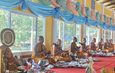 ตราด พุทธศาสนิกชนร่วมตักบาตรเทโวล่วงหน้า วัดตะกาดร่วมสุข สืบสานประเพณีวันออกพรรษา