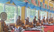 ตราด พุทธศาสนิกชนร่วมตักบาตรเทโวล่วงหน้า วัดตะกาดร่วมสุข สืบสานประเพณีวันออกพรรษา