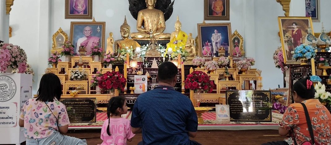 ปทุมธานี สาวนนท์ฯสุดเฮง! ขอพรไอ้ไข่วัดบึงบาครั้งแรกรับโชคเกือบแสน รับฝากแก้บนแม่ตะเคียนทองหลังรับโชคก้อนใหญ่
