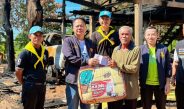“สส.หมู วิรัช” ลุยช่วยเหลือ พร้อมให้กำลังใจบ้านเรือนประชาชนถูกไฟไหม้ เสียหายทั้งหลัง