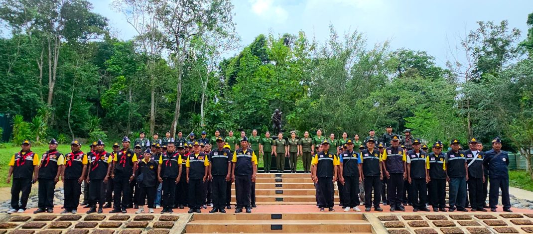 (สุรินทร์) สมาคมแม่บ้านทหารบก มทบ.25 ผนึกกำลัง อผศ.สุรินทร์ ลงพื้นที่ให้กำลังใจสู่ชายแดน “ปราสาทตาควาย” เชิดชูเกียรติวีรชน มอบขวัญและกำลังใจนักรบผู้เสียสละ