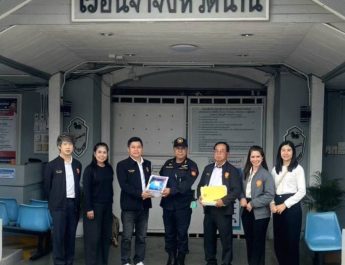 สว.มังกร” เดินหน้าส่งต่อความรู้กฎหมายสู่เรือนจำจังหวัดน่านมอบหนังสือ–เอกสารงานนิติบัญญัติ สร้างความเข้าใจ “กฎหมาย สิทธิ และหน้าที่” เปิดโอกาสเรียนรู้ เตรียมความพร้อมคืนสู่สังคม