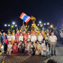 “กัปตันพู่–น้องบีม” นำทัพกว่า 100 นางรำ บวงสรวงพญาศรีสัตตนาคราช ชาวนครพนมแห่ต้อนรับฮีโร่ลูกยางแน่นริมโขง