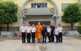 หลวงพี่น้ำฝน นำสวดมนต์ ไหว้พระ โครงการพัฒนาคุณภาพชีวิตผู้ต้องขังสูงอายุผู้มีภาวะพึ่งพิงและผู้พิการ สร้างภูมิความสงบผู้ต้องขังเรือนจำคลองเปรม