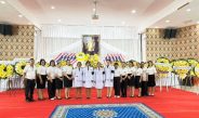 องค์การบริหารส่วนตำบลมิตรภาพ ร่วมพิธีสวดมนต์และทำบุญตักบาตร และพิธีวางพวงมาลา เนื่องในวันนวมินทรมหาราช ประจำปี พ.ศ. 2569
