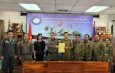 ลาวส่งกลับ 33 คนไทย ตัวคนไทย   ภายหลังกวาดล้างเครื่อข่ายเว็บพนันออนไลน์และสะแกมเมอร์ ในนครหลวงเวียงจันทน์ สปป.ลาว  สปป.ลาว ที่ผลักดันส่งกลับ 